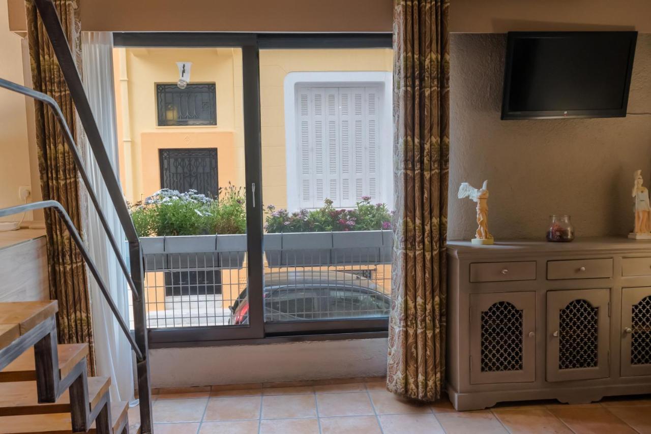 Ferienwohnung The Heart Of Plaka Athen Exterior foto